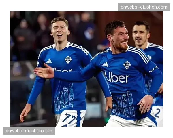 都灵体育报:皮奥利将变阵三后卫,以应对拉齐奥的边路攻势 都灵体育报:皮奥利将变阵三后卫,以应对拉齐奥的边路攻势